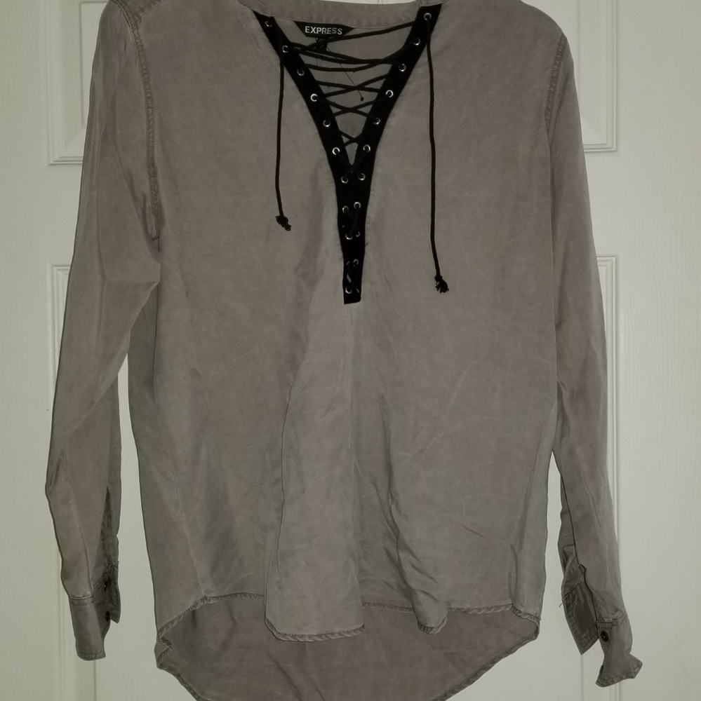 Long sleeve express shirt